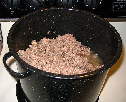 Italian Ground Beef, Peas and Onions - Spinach Tiger